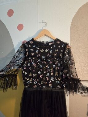 Ivy City Co Black Floral Sequin Mesh Dress